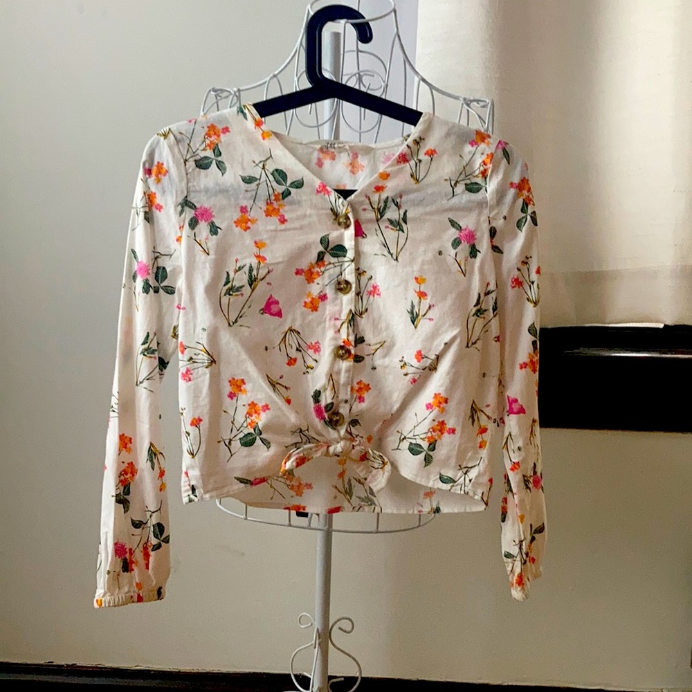 H&M Floral Tie Front Long-sleeve Top